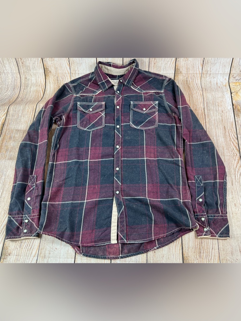 Mens BKE Vintage Athletic Fit Plaid Pearl Snap Flannel Button Shirt Size Medium